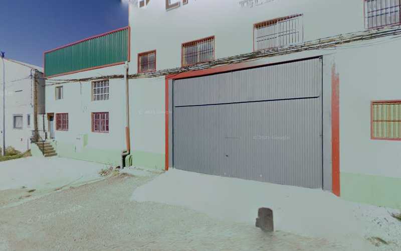 Fotografia tomada fuera de Nietos de Emilio Checa S.L. - Tienda de armarios en Valera de Abajo, Cuenca