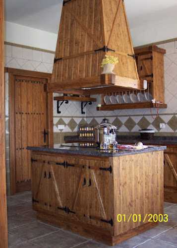 Fotografia tomada fuera de Carpintería Agüera e Hijos, S.L. - Ebanista en Coín, Málaga