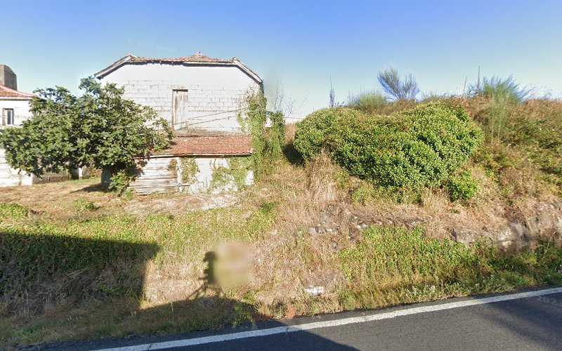 Fotografia tomada fuera de Maderas Figueiredo S.C. - Aserradero en Cea, Orense