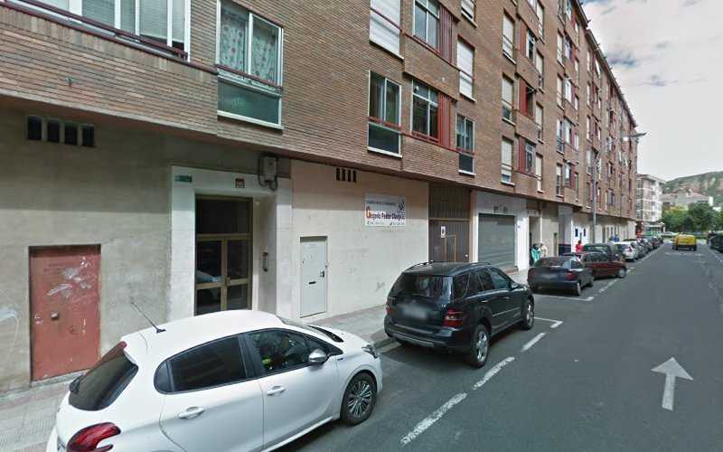 Fotografia tomada fuera de Carpinteria En General Gregorio Pastor Clavijo, S.L. - Carpintero en Logroño, La Rioja