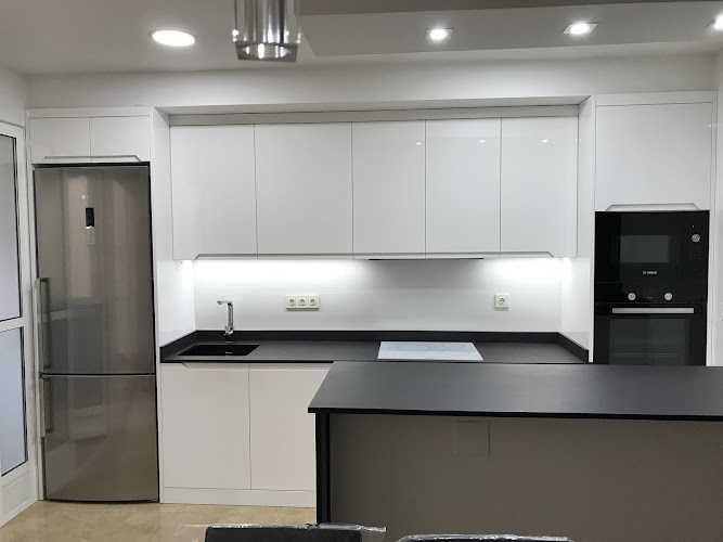 Fotografia tomada fuera de Carpintería Juan de la Espina - Carpintería en Bullas, Murcia