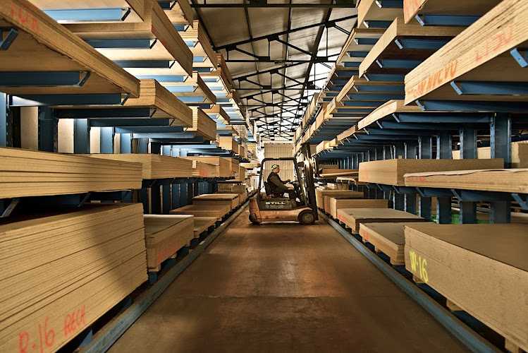 Fotografia tomada fuera de Maderas Menga S.L. - Empresa maderera en Ávila, Ávila