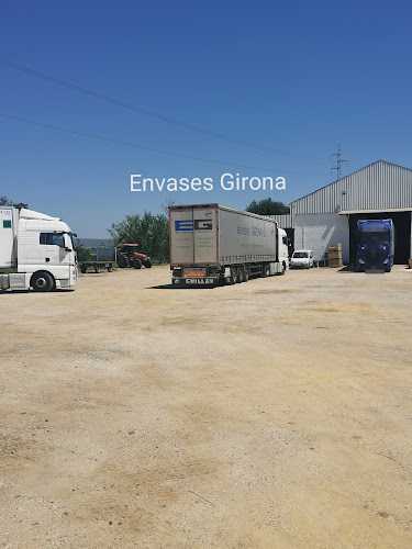 Fotografia tomada fuera de Carpintería y diseño Fermur S.L - Fábrica en Brenes, Sevilla