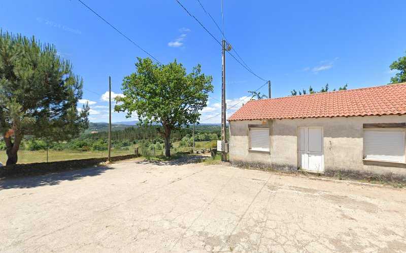 Fotografia tomada fuera de Madeiras Casanova - Aserradero en San Vicente, Lugo