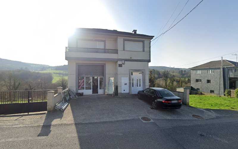 Fotografia tomada fuera de Baleira Carpintería Metálica - Carpintería metálica y de aluminio en Baleira, Lugo