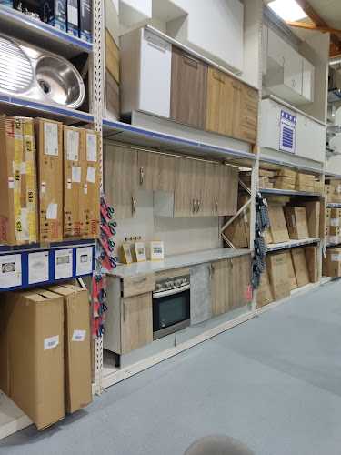 Fotografia tomada fuera de FESMÉS Bricolatge - Tienda de bricolaje en Blanes, Girona