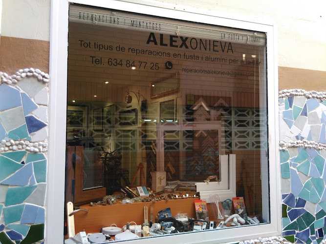 Fotografia tomada fuera de Alex Onieva - Instalación de persianas en Blanes, Girona