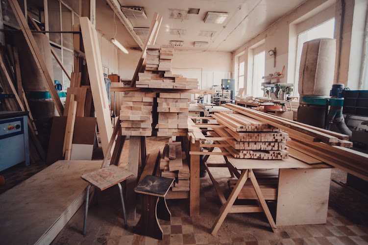 Fotografia tomada fuera de Carpintería Antonio Barreno - Treballador de la fusta en Barcelona, Barcelona