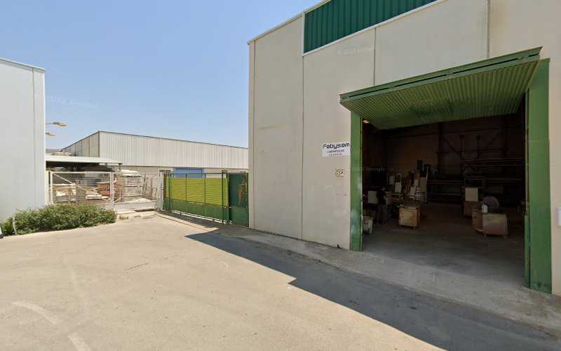 Fotografia tomada fuera de Fabysam Carpinteros - Carpintería en Lorquí, Murcia