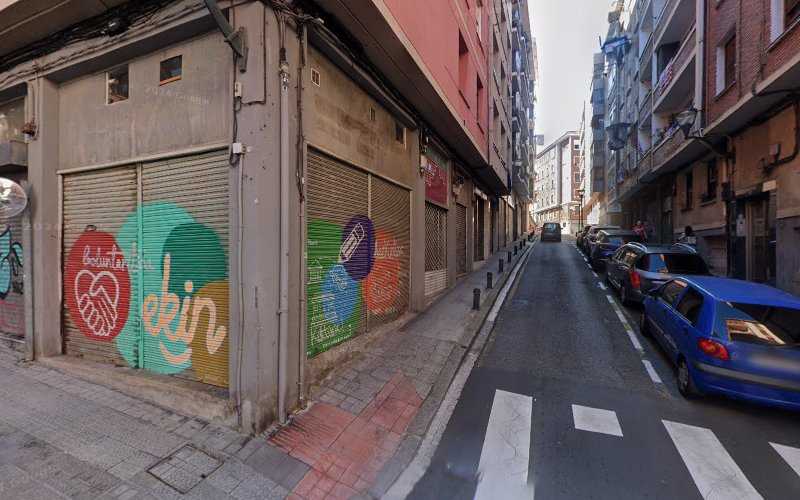 Fotografia tomada fuera de Carpintería Metálica y de Pvc Ferkoetxea - Carpintería metálica y de aluminio en Bilbao, Vizcaya