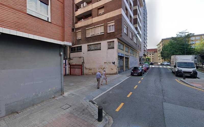Fotografia tomada fuera de Carpintería Metálica Pedro José - Carpintería metálica y de aluminio en Bilbao, Vizcaya