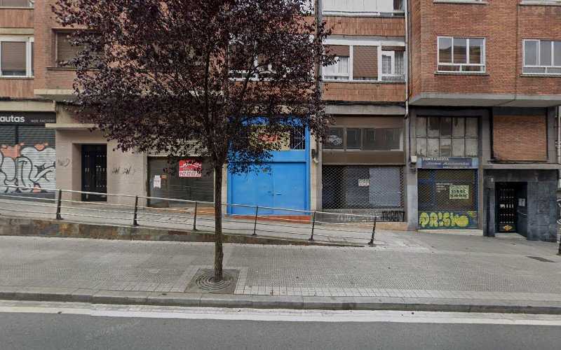 Fotografia tomada fuera de Carpintería metálica ESDI - Carpintería metálica y de aluminio en Bilbao, Vizcaya