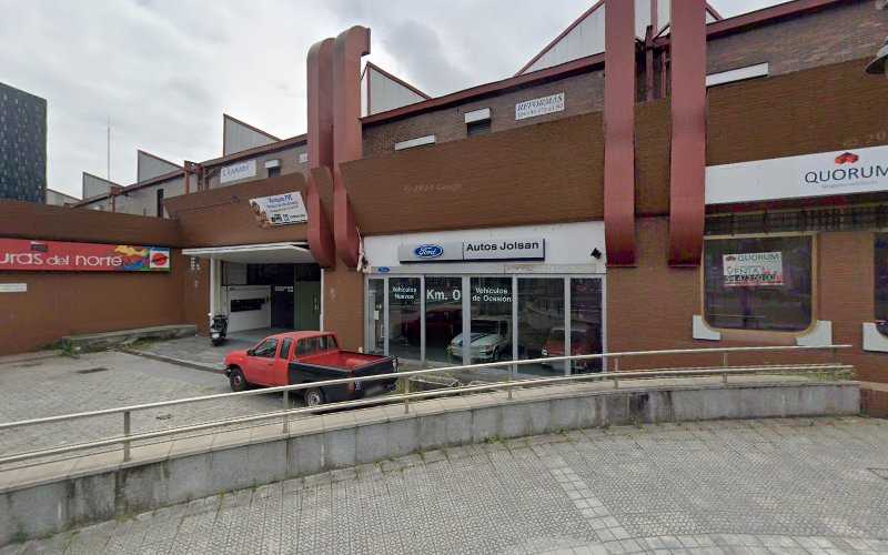 Fotografia tomada fuera de Deco Madera - Tienda de armarios en Bilbao, Vizcaya
