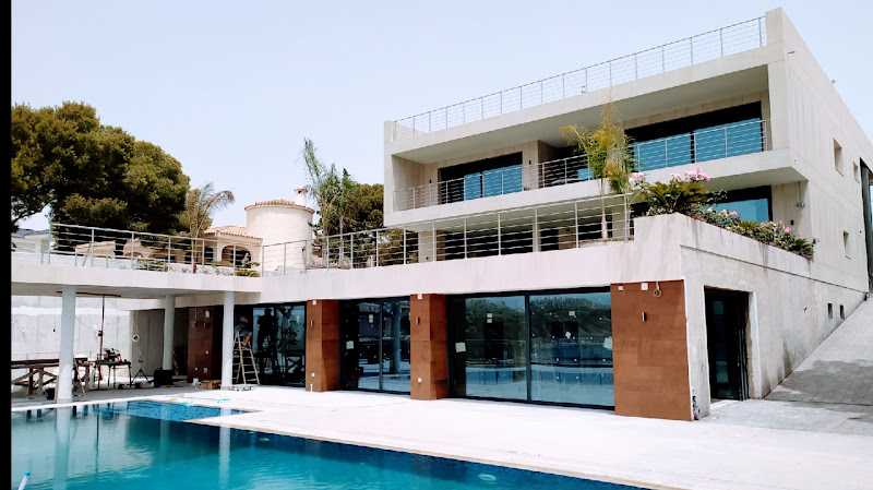 Fotografia tomada fuera de Tudelsan SL ALUMINIO TECNICO Y VIDRIO - Fábrica en Beniel, Murcia