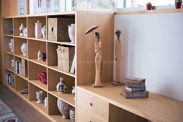 Fotografia tomada fuera de Carpinteria Allende - Carpintería en Mungia, Vizcaya