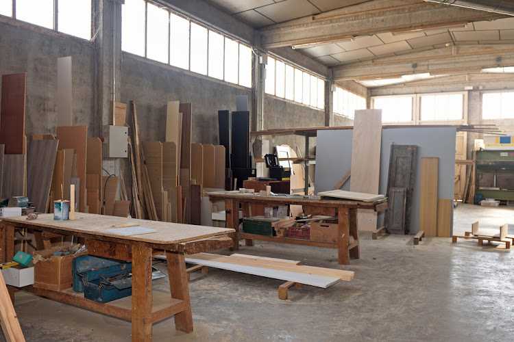 Fotografia tomada fuera de Remser - Carpintero en Gavà, Barcelona