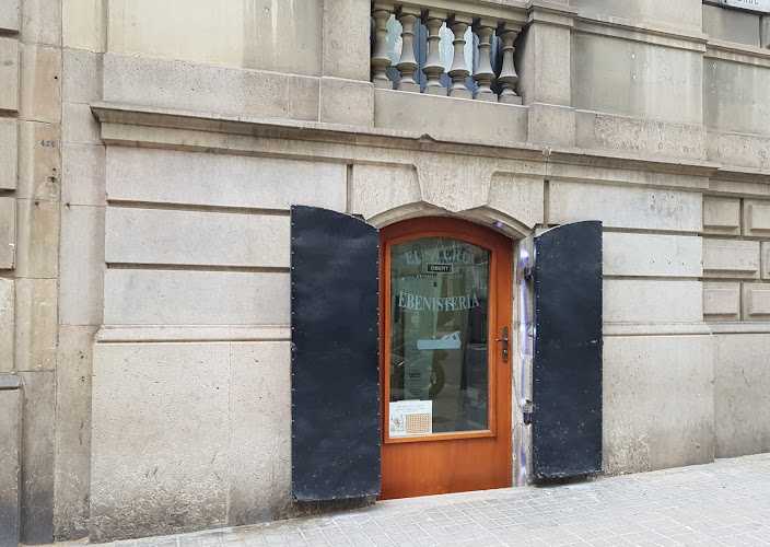 Fotografia tomada fuera de Carpintería Bruc 69 - Fabricant de mobles en Barcelona, Barcelona