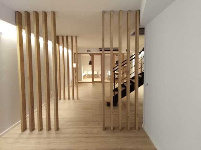 Fotografia tomada fuera de Carpintería Francisco Moreno SL - Carpintero en Rubí, Barcelona