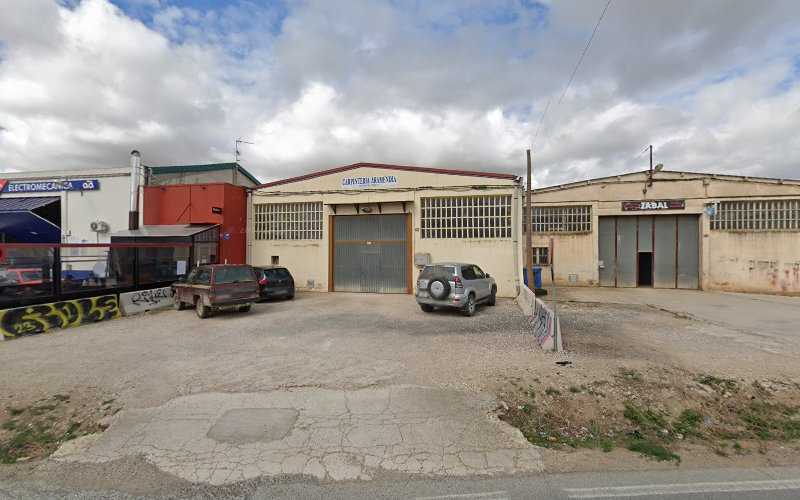 Fotografia tomada fuera de Carpintería Valencia - Carpintero en Olite, Navarra