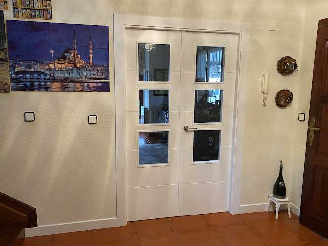 Fotografia tomada fuera de Carpintería Viadero - Carpintero en Noja, Cantabria