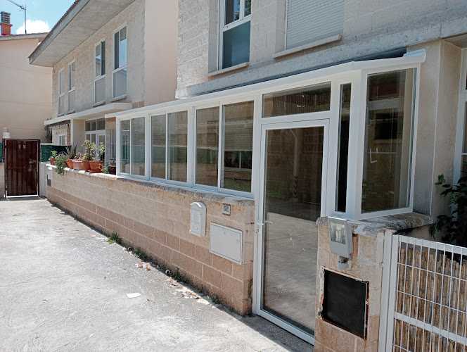 Fotografia tomada fuera de Aluminios Azuara - Carpintería metálica y de aluminio en Zaragoza, Zaragoza