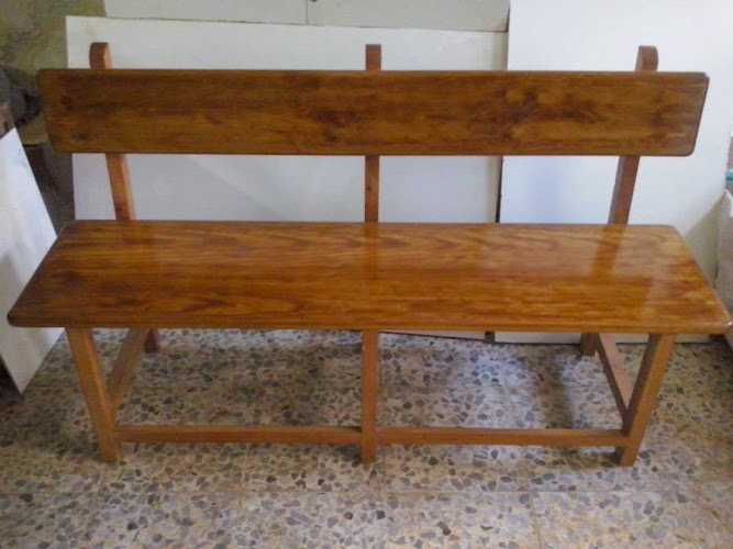 Fotografia tomada fuera de Carpintería y Persianas Vizuete - Carpintería en Azuaga, Badajoz