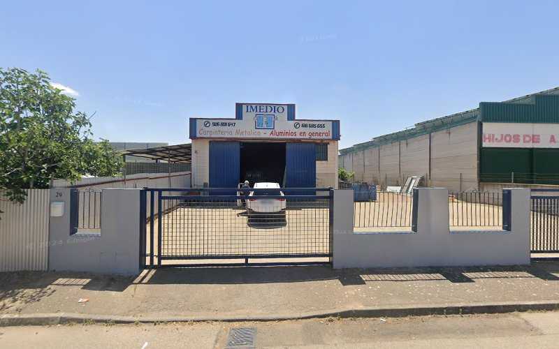 Fotografia tomada fuera de Imedio Carpintería Metálica - Carpintería metálica y de aluminio en Malagón, Ciudad Real
