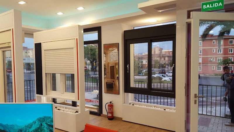 Fotografia tomada fuera de Solven - Carpintería metálica y de aluminio en Fuente Alamo, Murcia