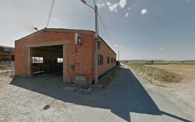 Fotografia tomada fuera de Vicente Bernal Ortega - Carpintería metálica y de aluminio en Valoria la Buena, Valladolid