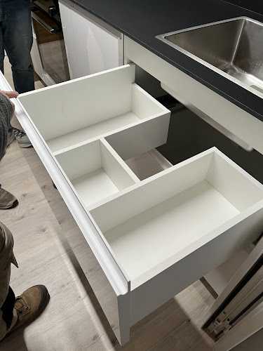 Fotografia tomada fuera de A.G.Carpintería a medida. Antonio Giménez - Fabricant de mobles en Sant Julià d'Alfou, Barcelona