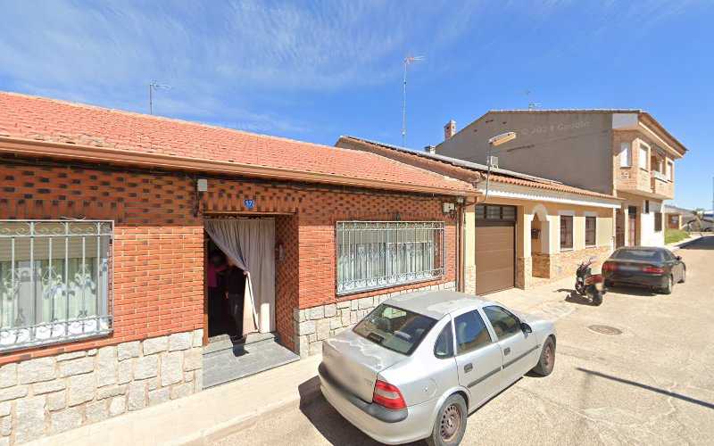 Fotografia tomada fuera de Acanto S L L - Carpintería metálica y de aluminio en Sonseca, Toledo