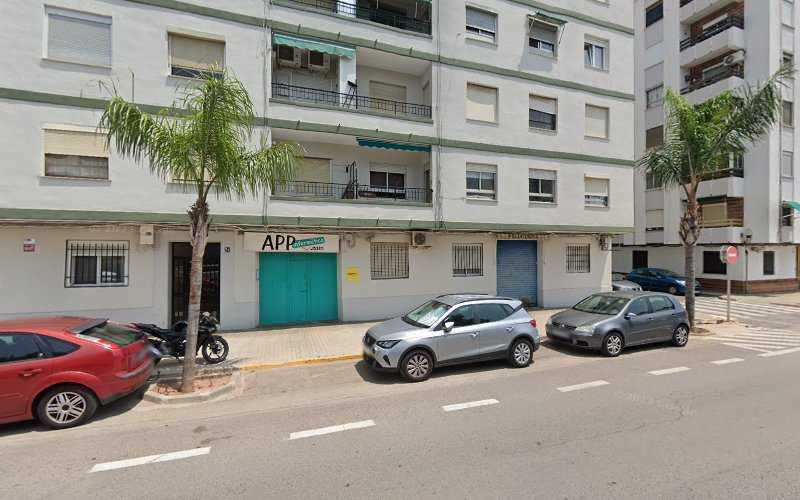 Fotografia tomada fuera de Carpinteria Metalica Antonio Lorente - Carpintería metálica y de aluminio en El Puig de Santa Maria, Valencia