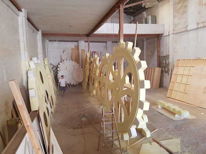 Fotografia tomada fuera de Mg Carpinteria Creativa - Carpintero en Valencia, Valencia