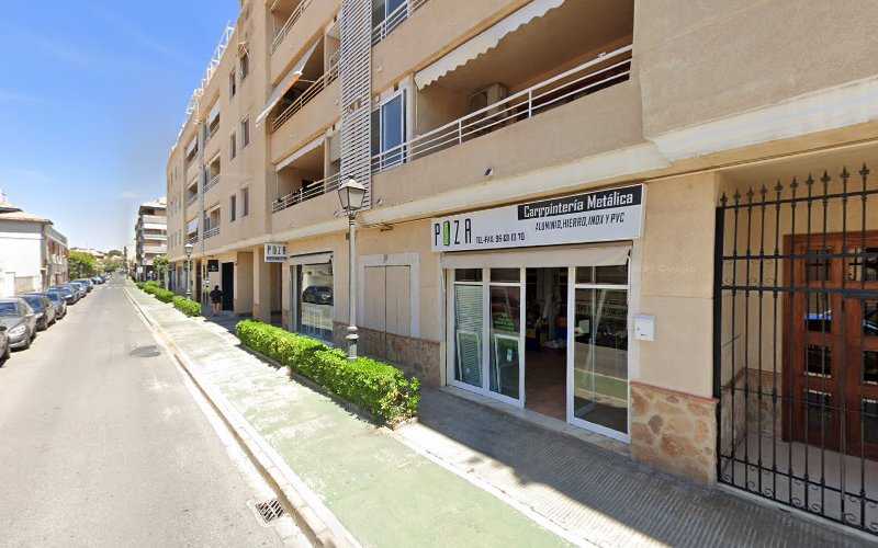 Fotografia tomada fuera de Poza Carpintería Metálica - Carpintería metálica y de aluminio en Rocafort, Valencia