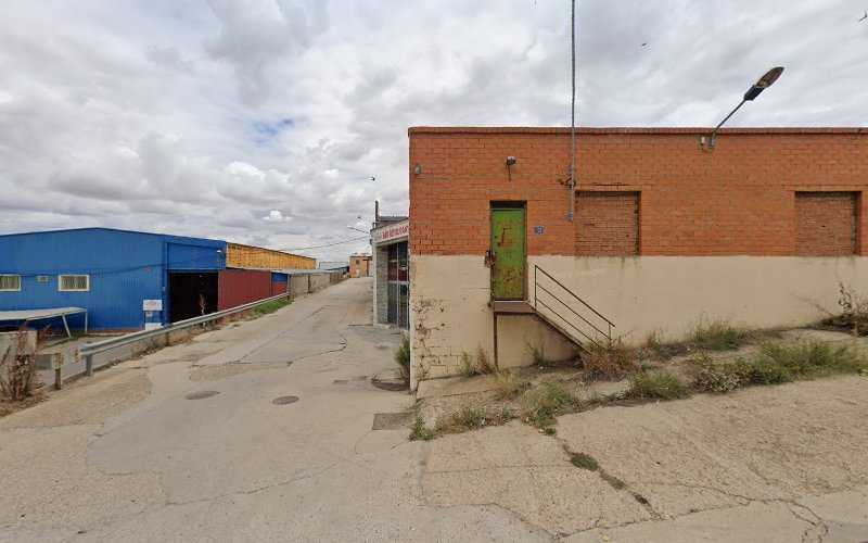 Fotografia tomada fuera de Álvaro de Castro Córdoba (ebanista-restaurador y carpintero) - Ebanista en Santovenia de Pisuerga, Valladolid