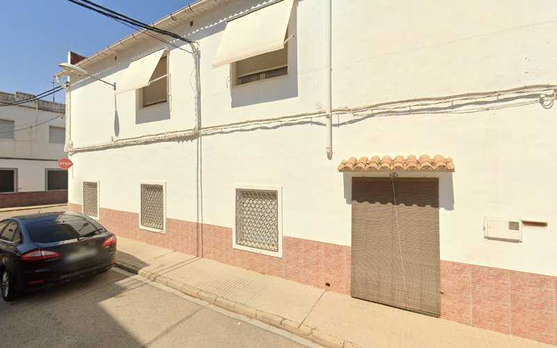 Fotografia tomada fuera de MEDITERRANEA DE SOLUCIONES Y DESARROLLOS SOCIEDAD LIMITADA - Carpintero en Benifairó de la Valldigna, Valencia