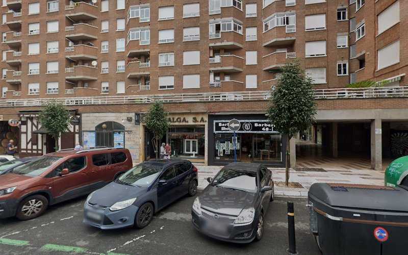 Fotografia tomada fuera de Sin Limite - Carpintería metálica y de aluminio en Vitoria-Gasteiz, Álava