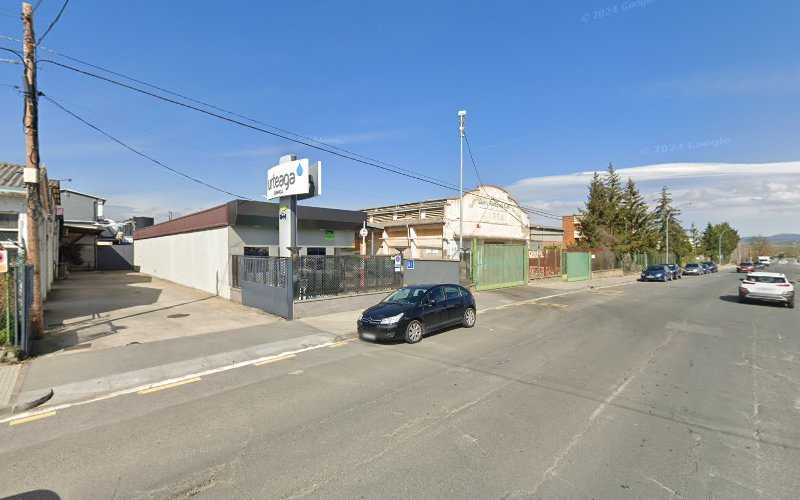 Fotografia tomada fuera de JEAN (Afilados y suministros) - Servicio de afilado en Vitoria-Gasteiz, Álava