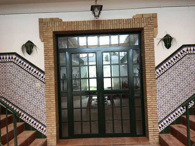 Fotografia tomada fuera de Carpintería Metálica Escudero Sánchez, S.L - Carpintería metálica y de aluminio en Huelva, Huelva