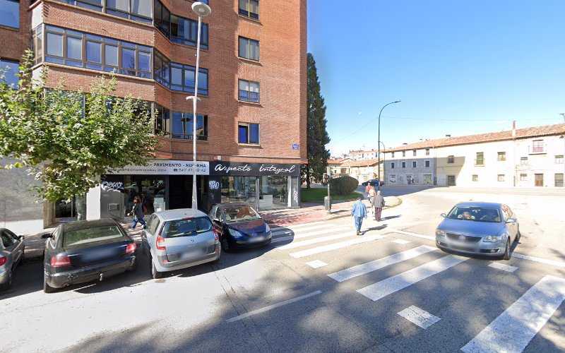 Fotografia tomada fuera de Carpintería Luis Fuente (Tienda) - Carpintero en Burgos, Burgos
