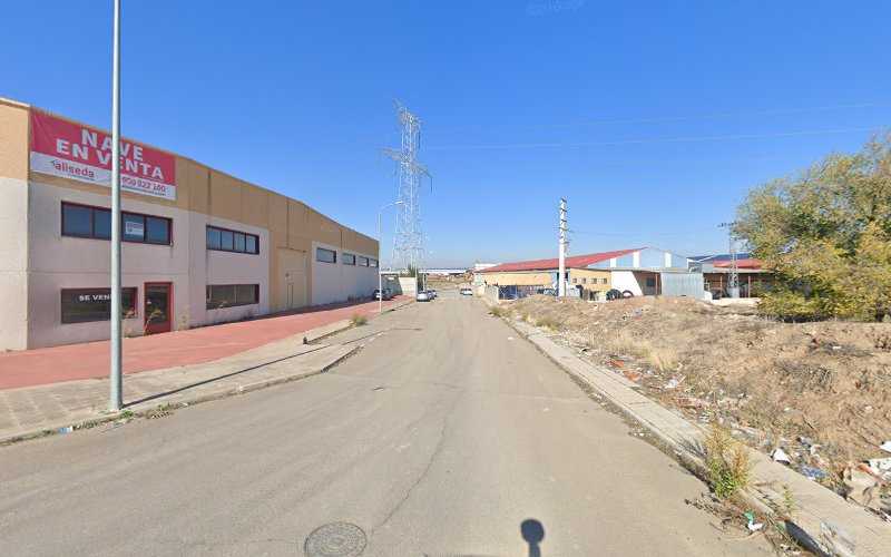 Fotografia tomada fuera de Maderarte Carpinteros Ebanistas - Carpintería en Numancia de la Sagra, Toledo