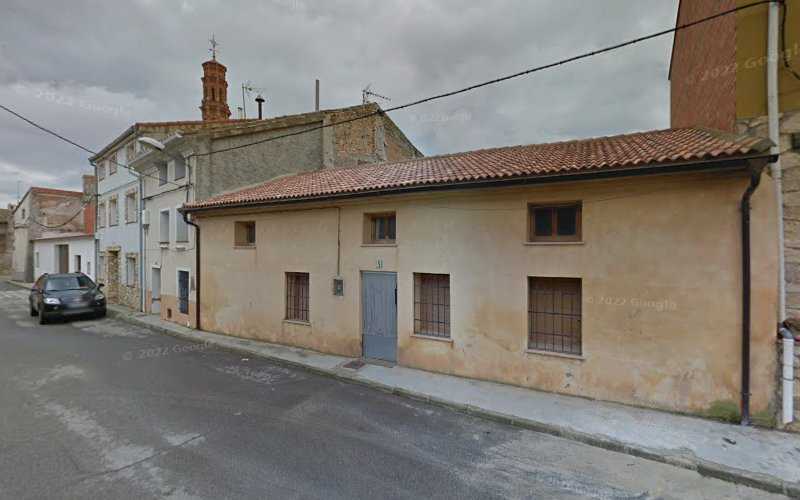 Fotografia tomada fuera de Carpinteria Metalica MPH - Carpintería metálica y de aluminio en Monreal del Campo, Teruel