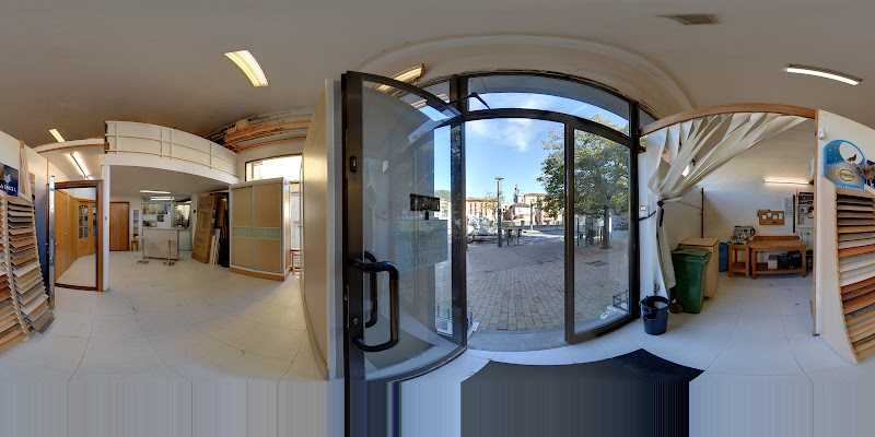 Fotografia tomada fuera de Carpintería Alonso - Tienda de armarios en Tolosa, Guipúzcoa