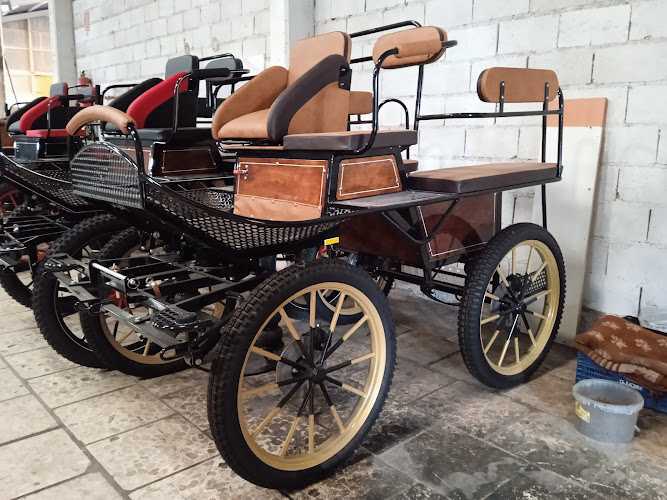 Fotografia tomada fuera de Remolques y Carruajes JHN - Carpintería metálica y de aluminio en Tocina, Sevilla