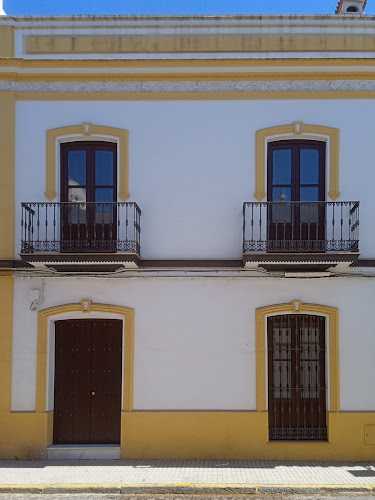 Fotografia tomada fuera de Jesús González Carpintería - Carpintería en Constantina, Sevilla