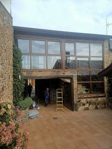 Tracer Ventanas - Carpintería metálica y de aluminio en Ponferrada, León