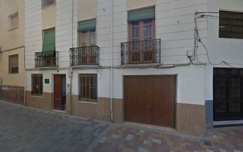 Fotografia tomada fuera de Carpintería Black And White - Carpintero en Tíjola, Almería