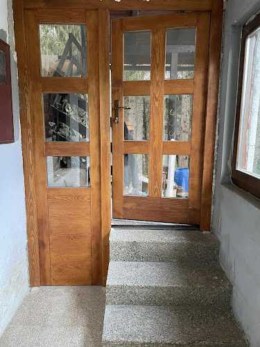 Fotografia tomada fuera de Carpintería Madrid - Carpintería en Madrid, Madrid