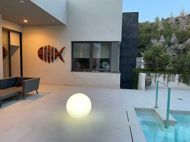 Fotografia tomada fuera de Fusteria Gabriel - Fábrica de muebles en la Vall d'Uixó, Castellón