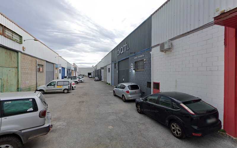 Fotografia tomada fuera de Oscar Buedo Carpinteria - Carpintería en Villarreal, Castellón